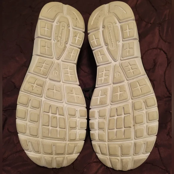 Champion Red and Black Tie Athletic Sneakers, Size 9. - Picture 4 of 5